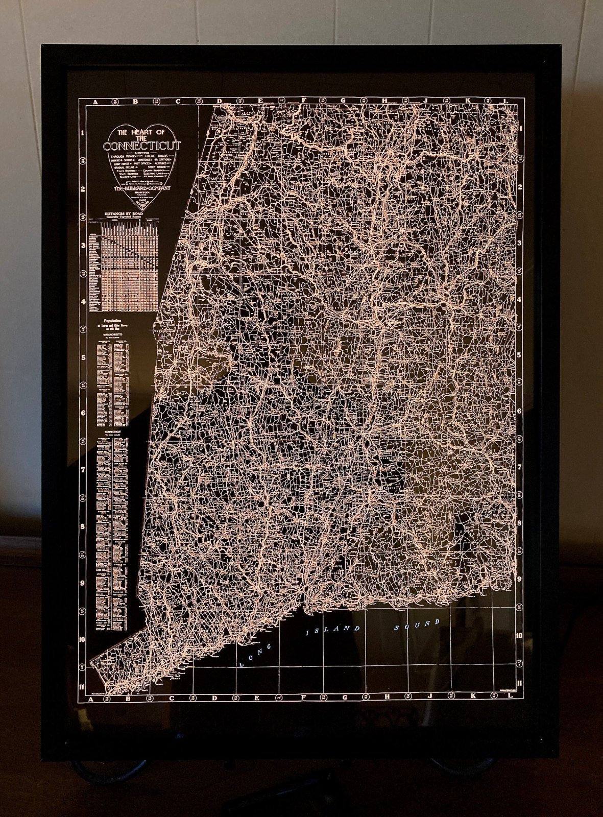 Backlit Connecticut & Massachusetts Map — photo 1