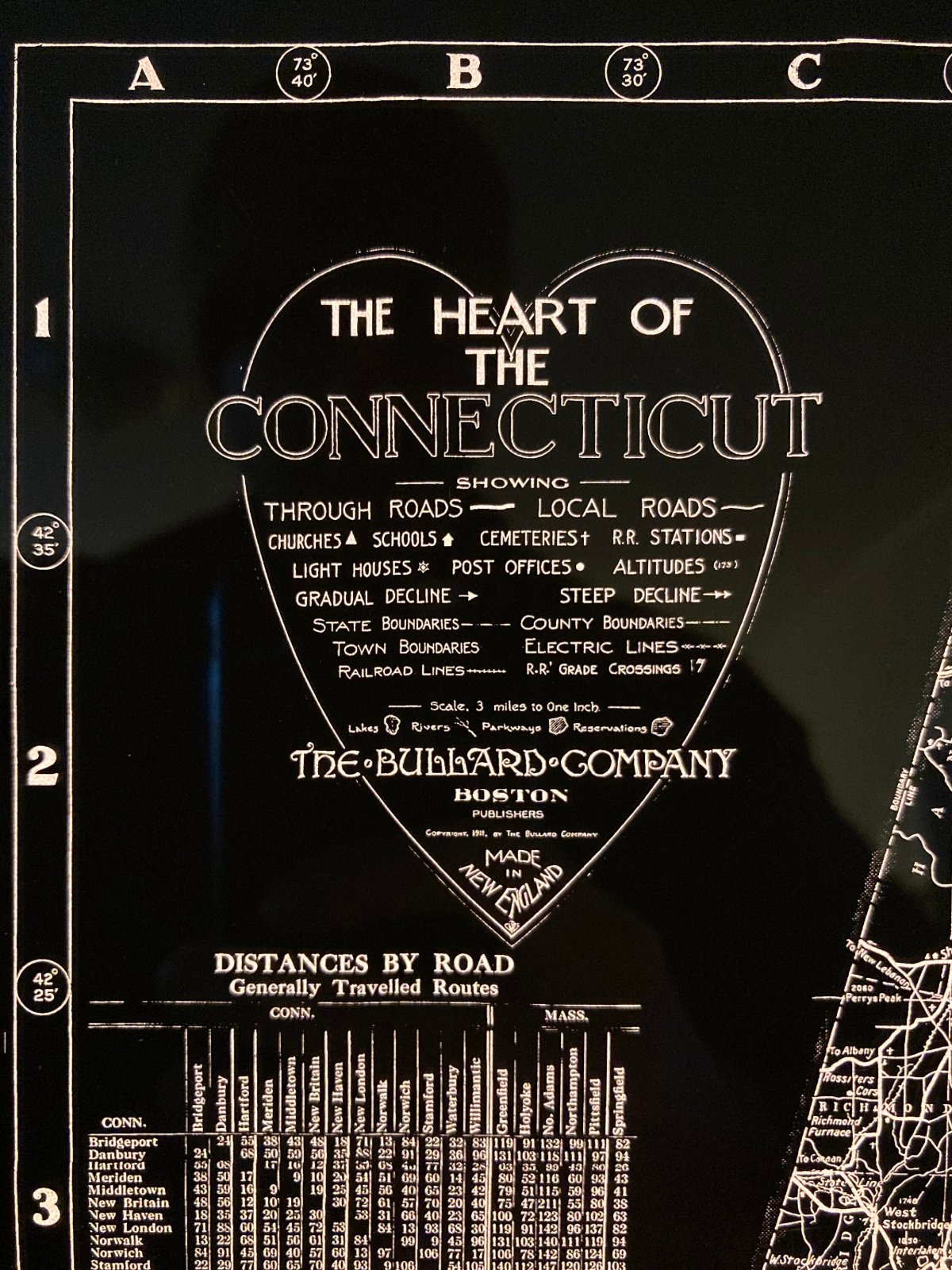 Backlit Connecticut & Massachusetts Map — photo 2