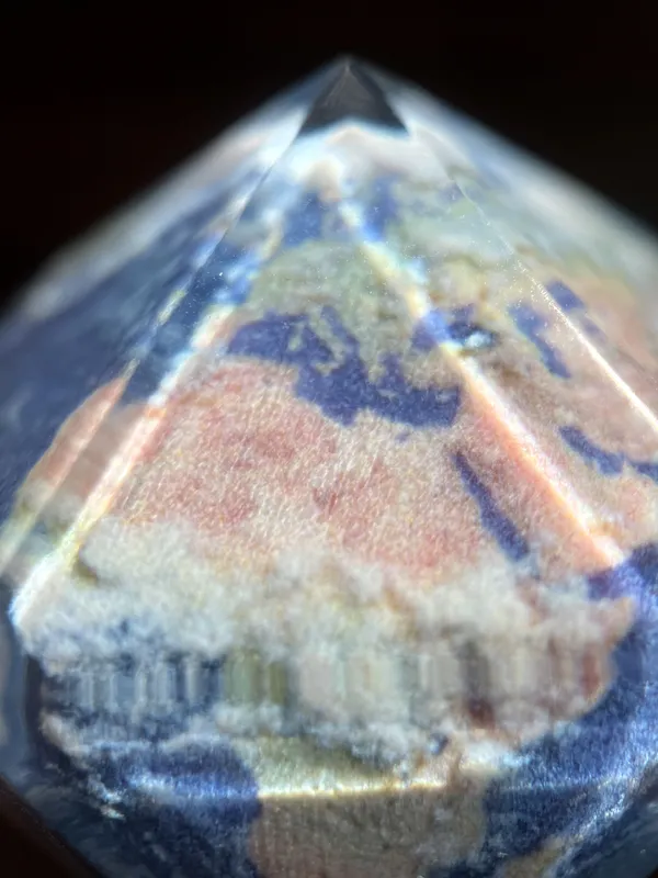 Icosahedral Earth